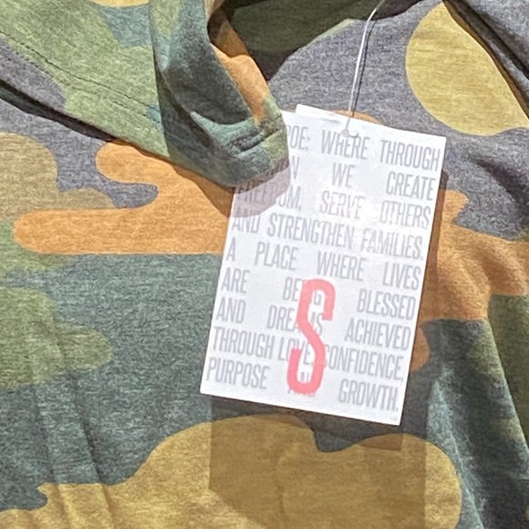 Camouflage Brown Olive Green Tunic Tee Shirt Small Lularoe Irma 6-10 Oversized - Picture 3 of 4